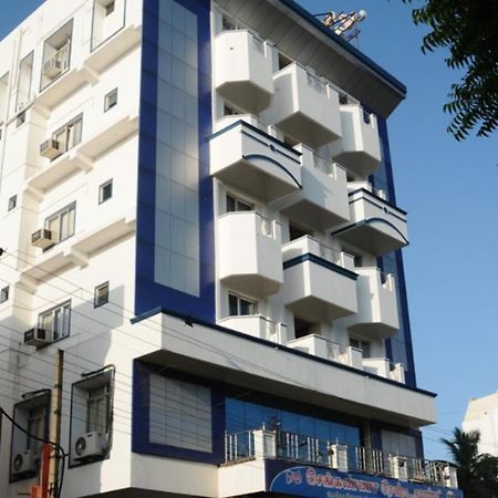 Hotel Annamalai Tiruchirappalli Ngoại thất bức ảnh