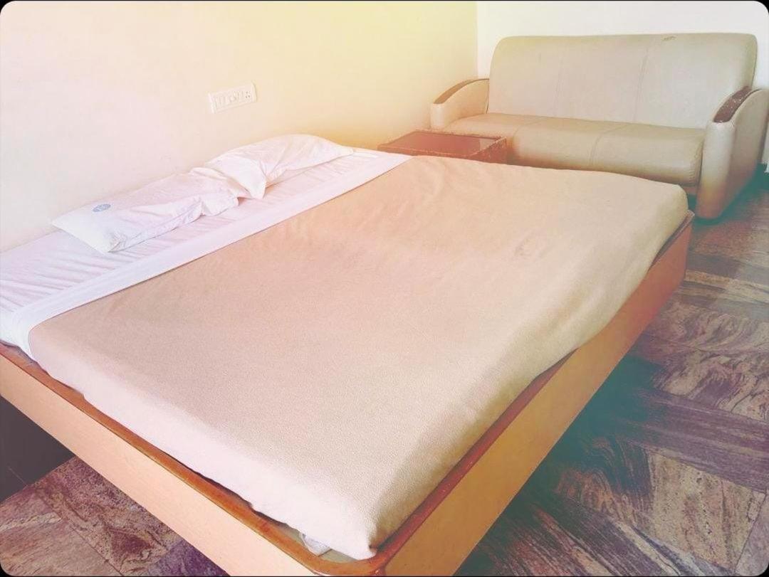 Hotel Annamalai Tiruchirappalli Ngoại thất bức ảnh
